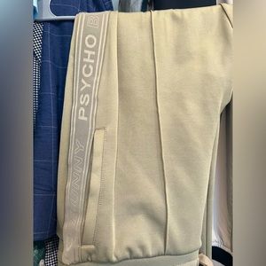 Psycho bunny jogger size M, quality jogger with stretchability and comfort new
